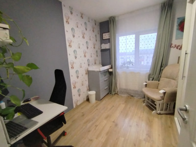 Apartament cu 3 camere de vanzare, zona Girocului imagine mica 7, foxfort.ro