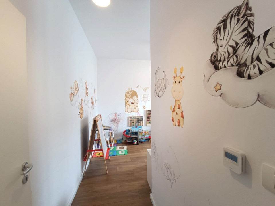 Triplex 4 camere, 110 mp, sistem smart home, zona Giroc  21, foxfort.ro