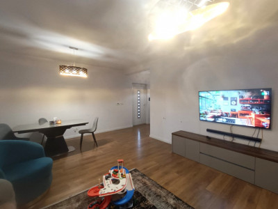 Triplex 4 camere, 110 mp, sistem smart home, zona Giroc imagine mica 2, foxfort.ro