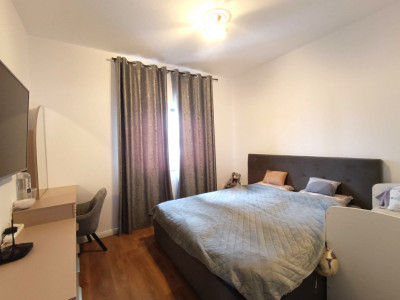 Triplex 4 camere, 110 mp, sistem smart home, zona Giroc imagine mica 7, foxfort.ro