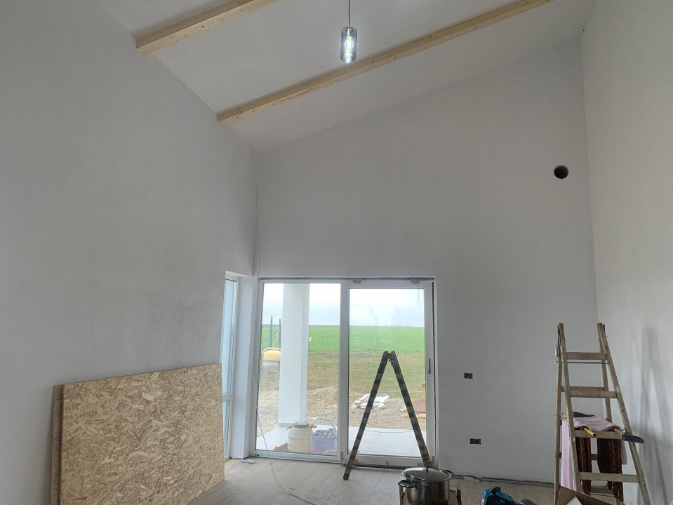 Casa individuala cu 5 camere si teren de 840 mp, Pischia 8, foxfort.ro