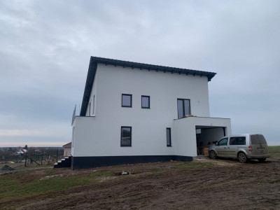 Casa individuala cu 5 camere si teren de 840 mp, Pischia imagine mica 12, foxfort.ro