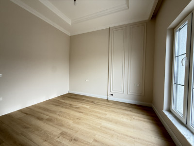 Duplex cu 4 camere si teren de 354 mp de vanzare in Sacalaz imagine mica 12, foxfort.ro