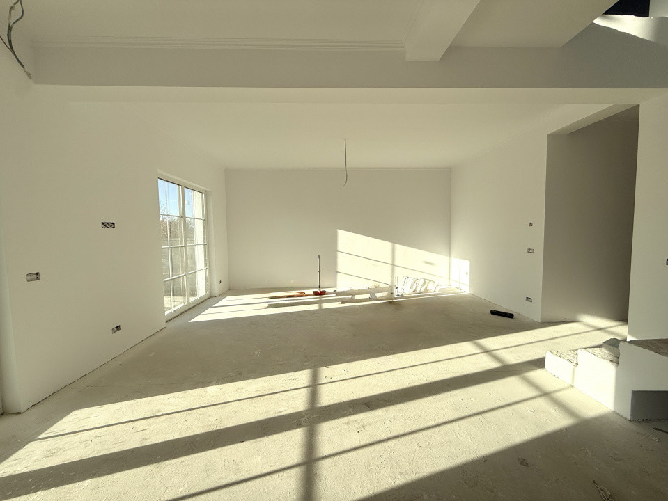 Duplex cu 5 camere despartit prin camera tehnica, in Giarmata 3, foxfort.ro