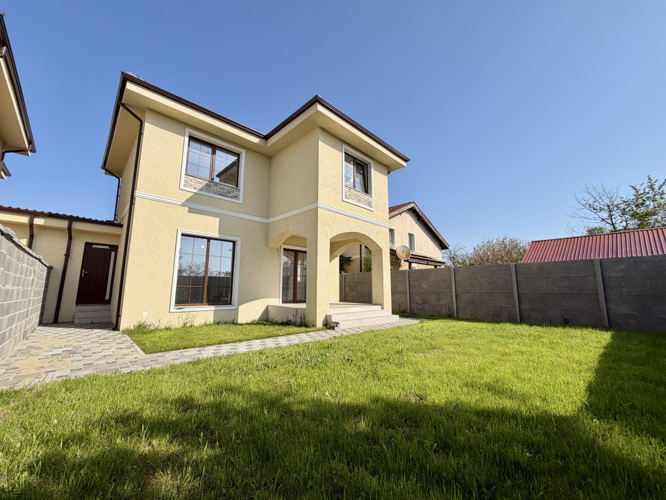 Duplex cu 5 camere despartit prin camera tehnica, in Giarmata 1, foxfort.ro