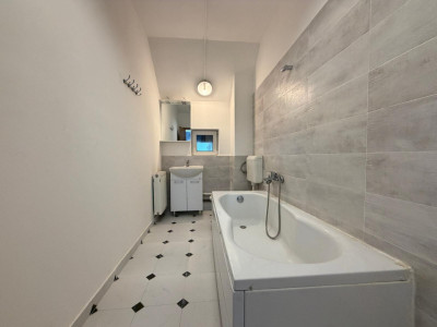 Casa individuala cu 5 camere de inchiriere in zona Balcescu imagine mica 2, foxfort.ro