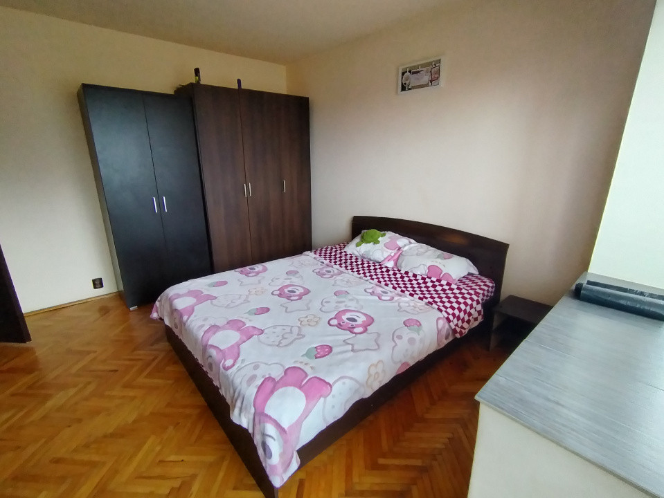 Apartament cu 3 camere de vanzare in Timisoara, zona Soarelui 13, foxfort.ro