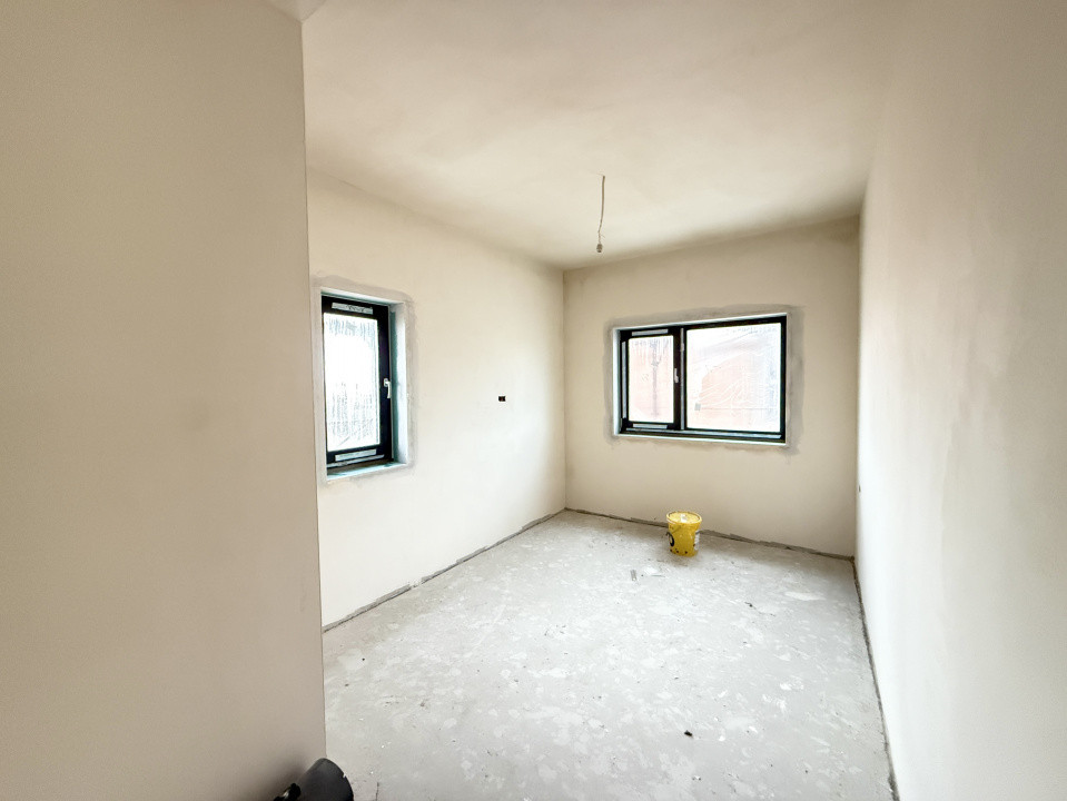 Casa individuala cu 4 camere de vanzare in Sacalaz, zona Exterior Est 3, foxfort.ro