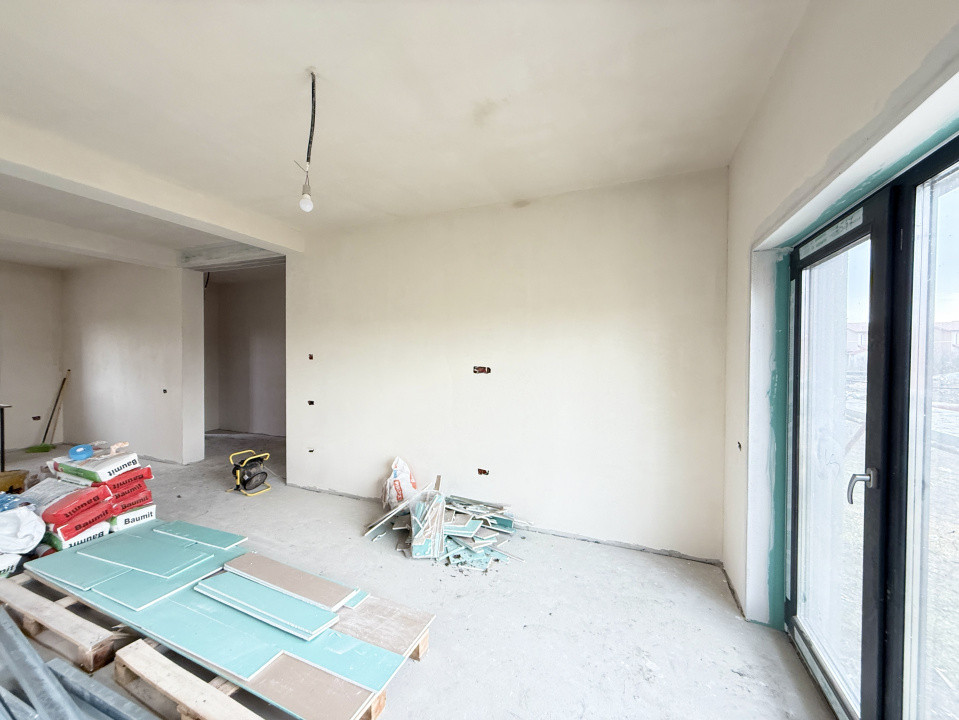 Casa individuala cu 4 camere de vanzare in Sacalaz, zona Exterior Est 12, foxfort.ro