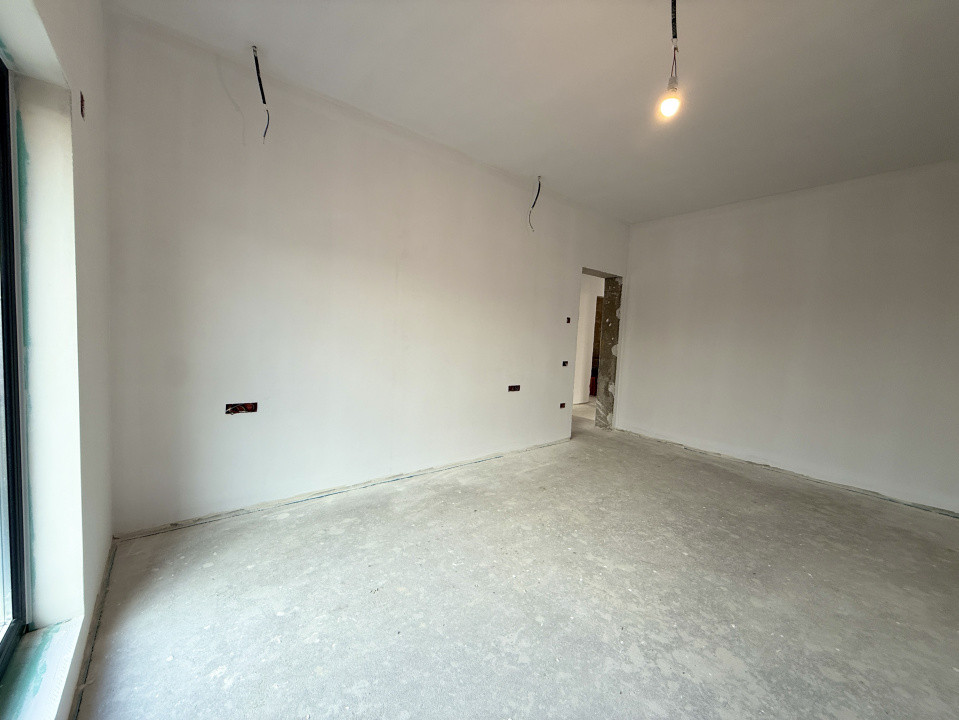 Casa individuala cu 5 camere de vanzare in Dumbravita 15, foxfort.ro