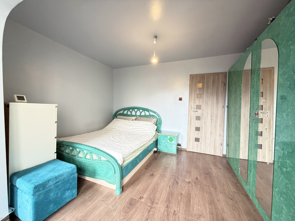 Apartament cu 3 camere de vanzare in Timisoara, zona Aradului 6, foxfort.ro