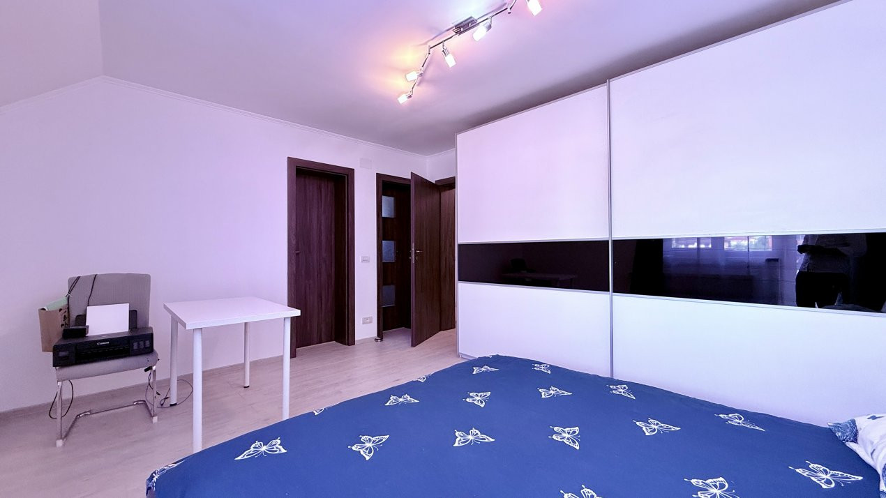 Duplex de inchiriat cu 5 camere, 140 mp utili, Dumbravita 8, foxfort.ro