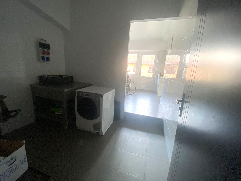 Spatiu comercial multifunctional, de inchiriat, diferite activitati  4, foxfort.ro