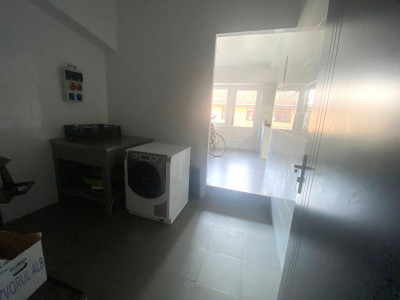 Spatiu comercial multifunctional, de inchiriat, diferite activitati imagine mica 4, foxfort.ro