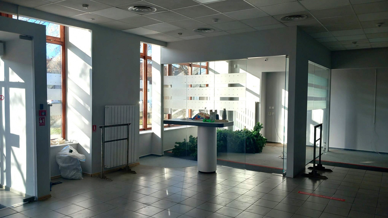 Spatiu comercial de inchiriat, pentru birouri sau alte activitati 2, foxfort.ro