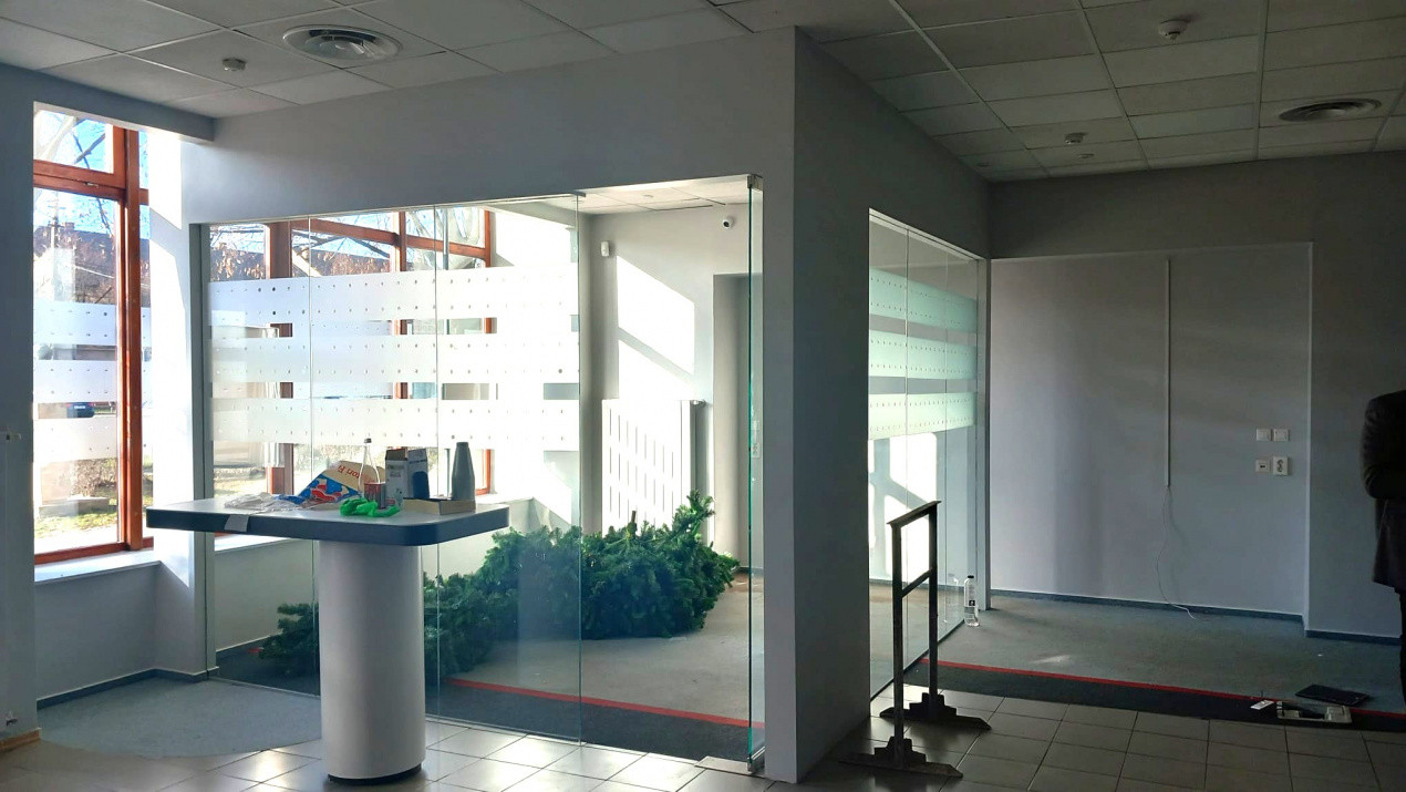 Spatiu comercial de inchiriat, pentru birouri sau alte activitati 3, foxfort.ro