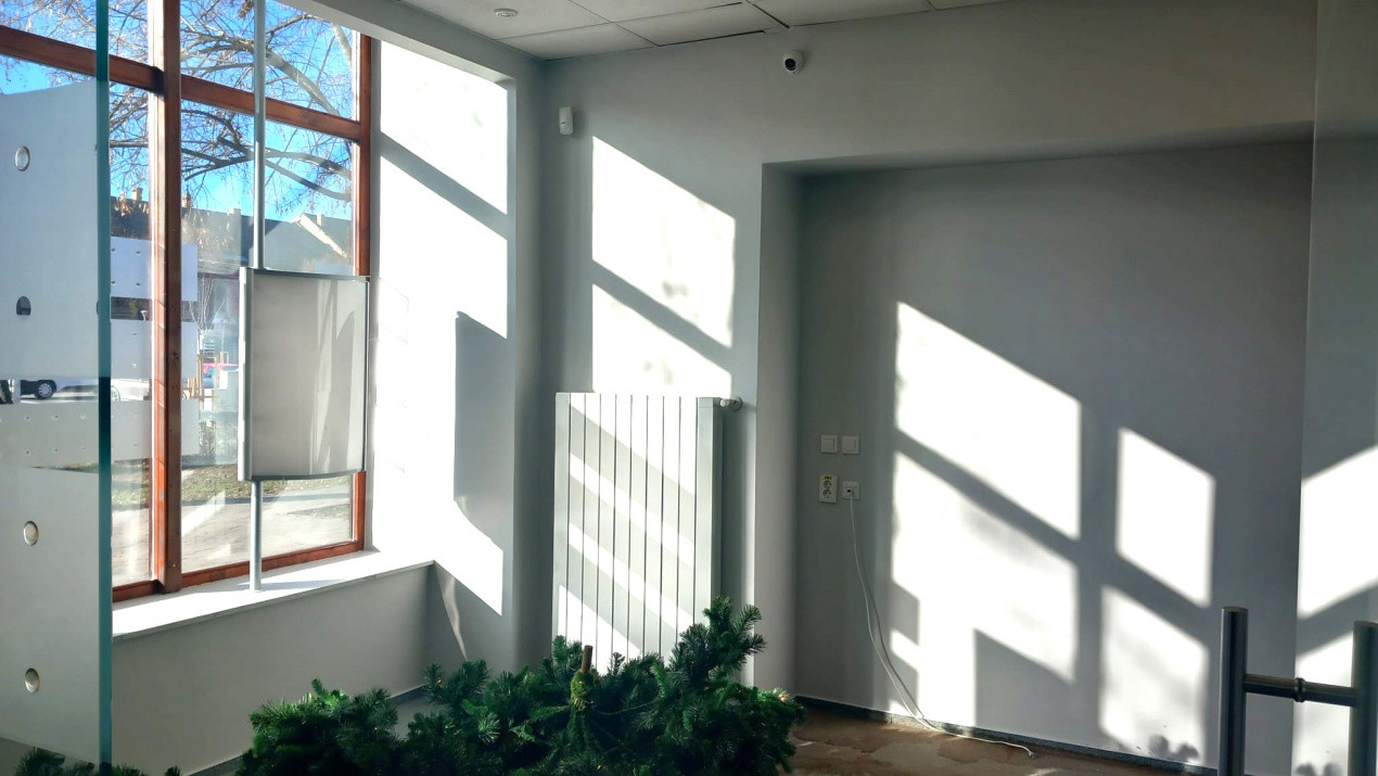 Spatiu comercial de inchiriat, pentru birouri sau alte activitati 4, foxfort.ro