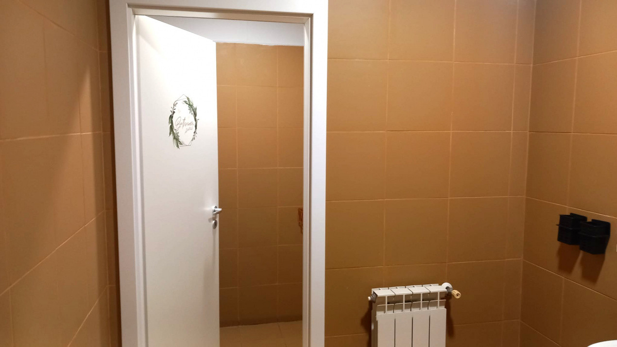 Spatiu comercial de inchiriat, pentru birouri sau alte activitati 13, foxfort.ro