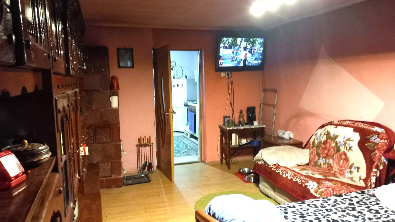 Casa individuala + hala de vanzare in Grabat  14, foxfort.ro