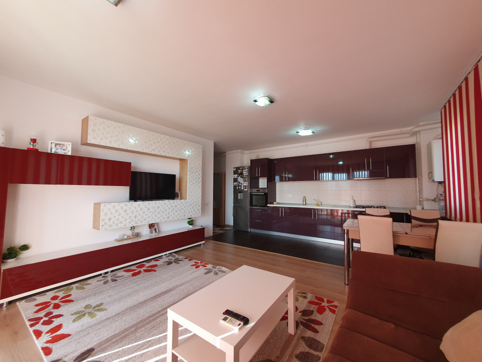 Apartament cu 3 camere 79 mp utili de inchiriat - Buziasului 1, foxfort.ro