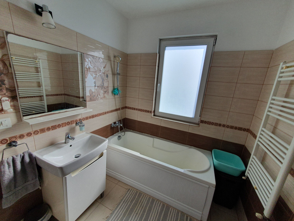 Apartament cu 3 camere 79 mp utili de inchiriat - Buziasului 15, foxfort.ro