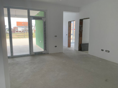 Apartament cu 4 camere de 89 mp, zona Dumbravita imagine mica 4, foxfort.ro
