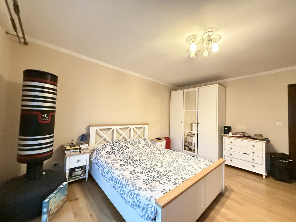 Apartament cu 4 camere de vanzare in Timisoara, zona Bucovina 17, foxfort.ro