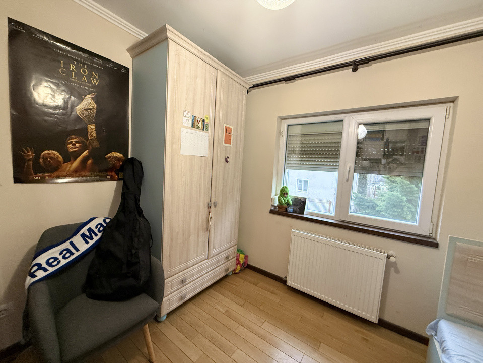 Apartament cu 4 camere de vanzare in Timisoara, zona Bucovina 26, foxfort.ro