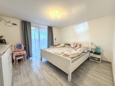 COMISION 0% Duplex despartit prin garaj, 5 camere, teren 660 mp in Sanandrei imagine mica 5, foxfort.ro