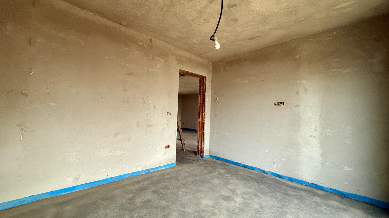 Duplex de vanzare, 4 camere in spate la Castel - Mosnita Noua 6, foxfort.ro