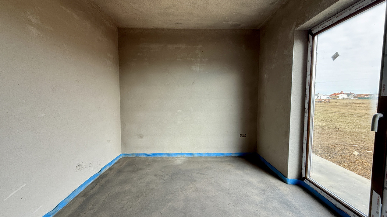 Duplex de vanzare, 4 camere in spate la Castel - Mosnita Noua 9, foxfort.ro