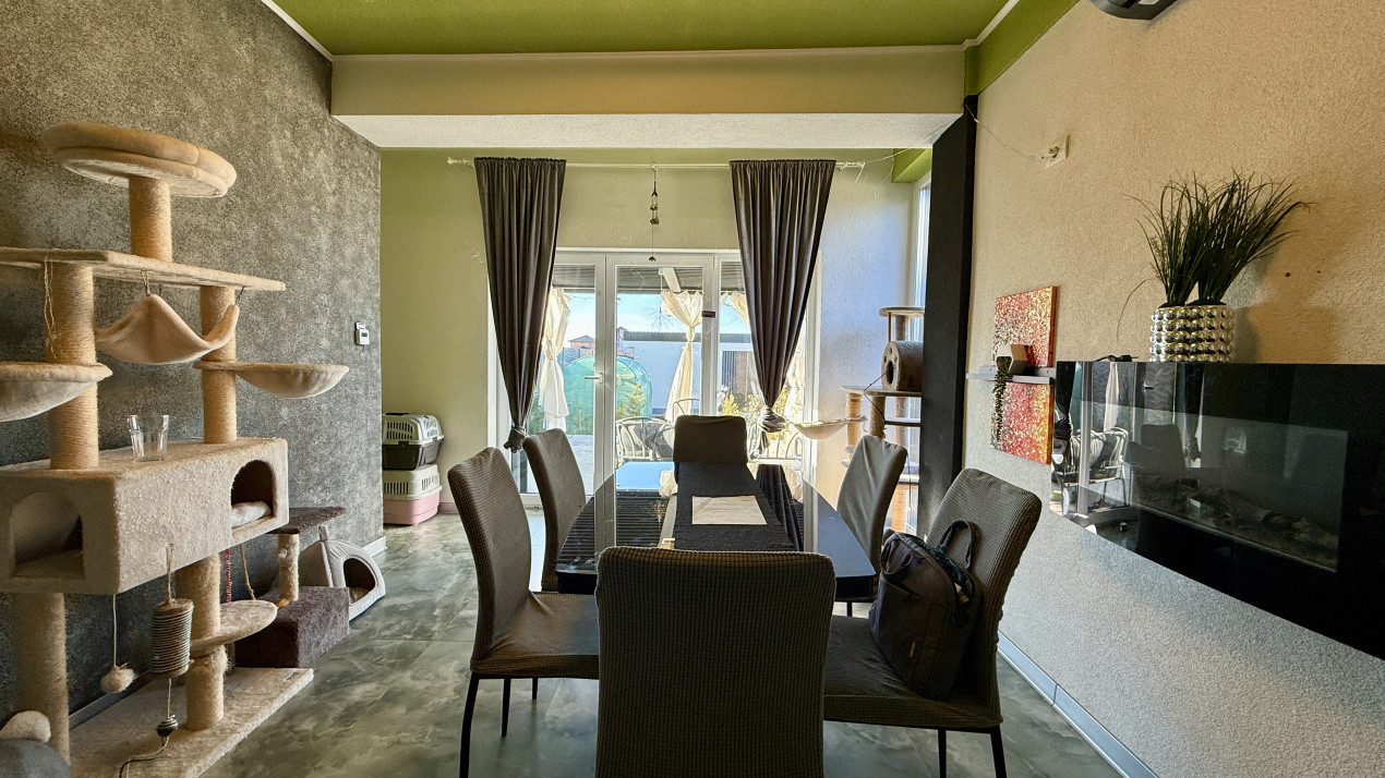 Duplex deosebit de vanzare, 4 camere, zona linistita - Mosnita Veche 5, foxfort.ro