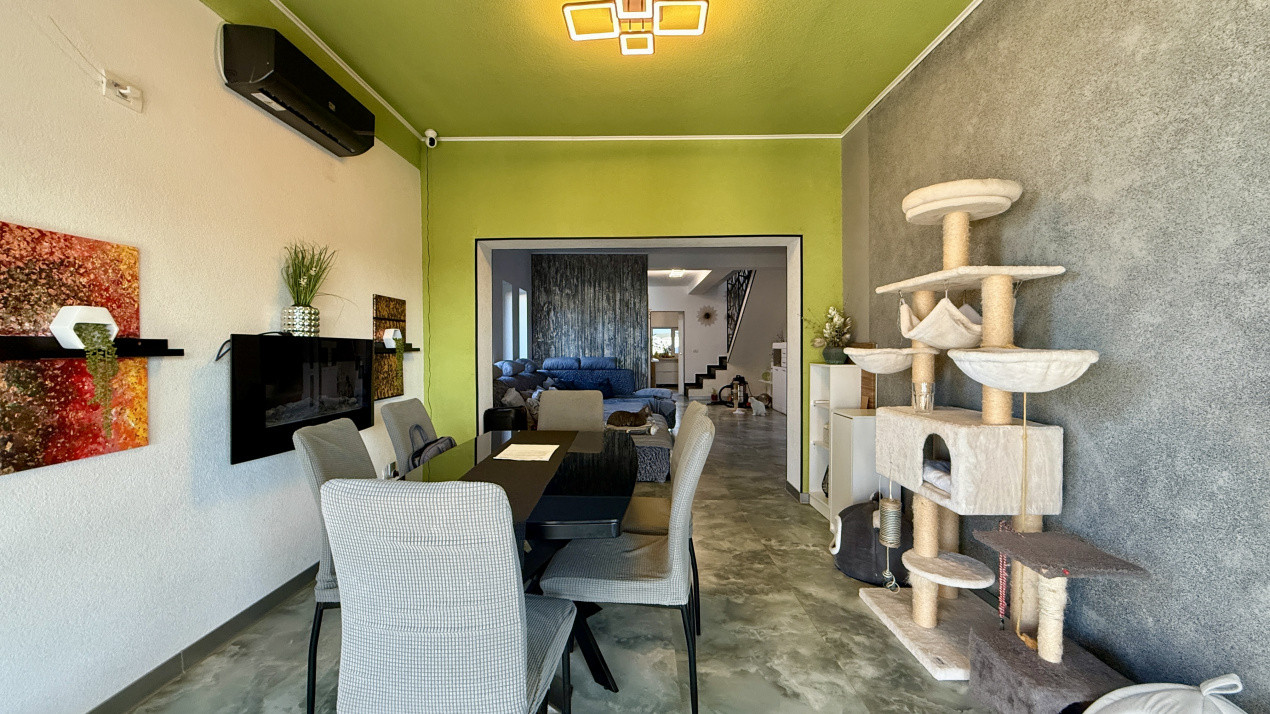 Duplex deosebit de vanzare, 4 camere, zona linistita - Mosnita Veche 6, foxfort.ro