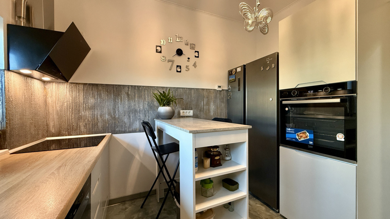 Duplex deosebit de vanzare, 4 camere, zona linistita - Mosnita Veche 13, foxfort.ro