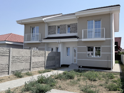 Duplex la cheie, 4 camere  Mosnita Noua - Lidl 