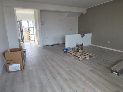 Duplex cu 4 camere in Mosnita Noua - Valery imagine mica 2, foxfort.ro
