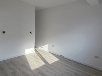 Duplex cu 4 camere in Mosnita Noua - Valery imagine mica 11, foxfort.ro