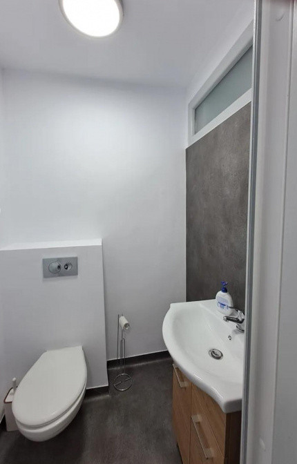 Spatiu Sad de inchiriat in apropiere de Iulius Mall 7, foxfort.ro