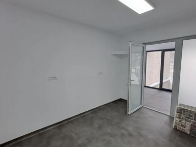 Spatiu Sad de inchiriat in apropiere de Iulius Mall imagine mica 17, foxfort.ro