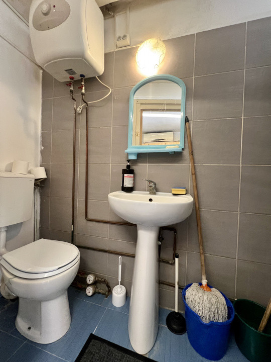 Garsoniera de inchiriat, zona Girocului 6, foxfort.ro