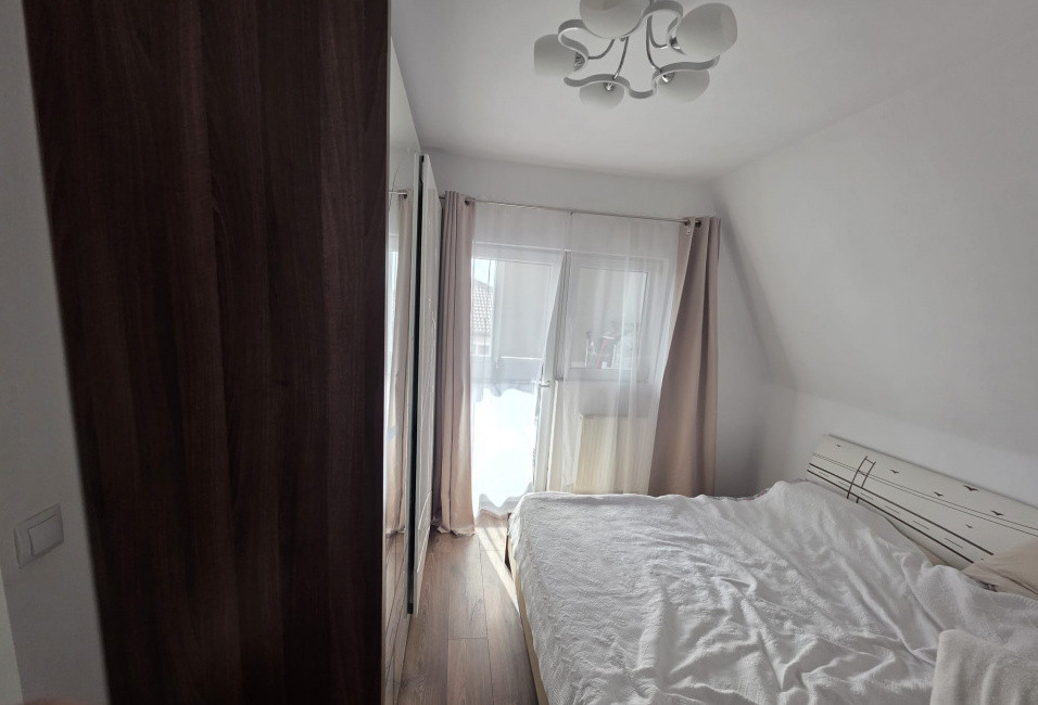 Apartament cu 2 camere de 50 mp, zona Bucovina 4, foxfort.ro