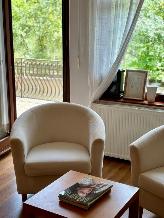 Casa individuala cu 5 camere si teren de 1 hectar - Ghioroc - Arad 11, foxfort.ro