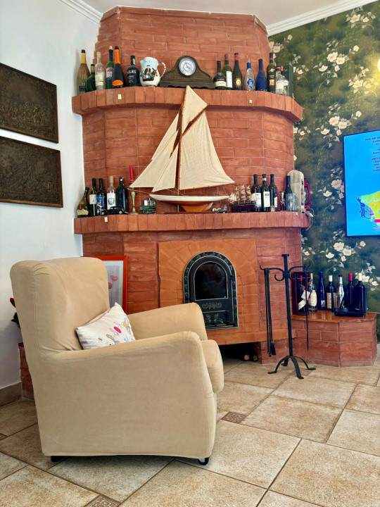 Casa individuala cu 5 camere si teren de 1 hectar - Ghioroc - Arad 13, foxfort.ro