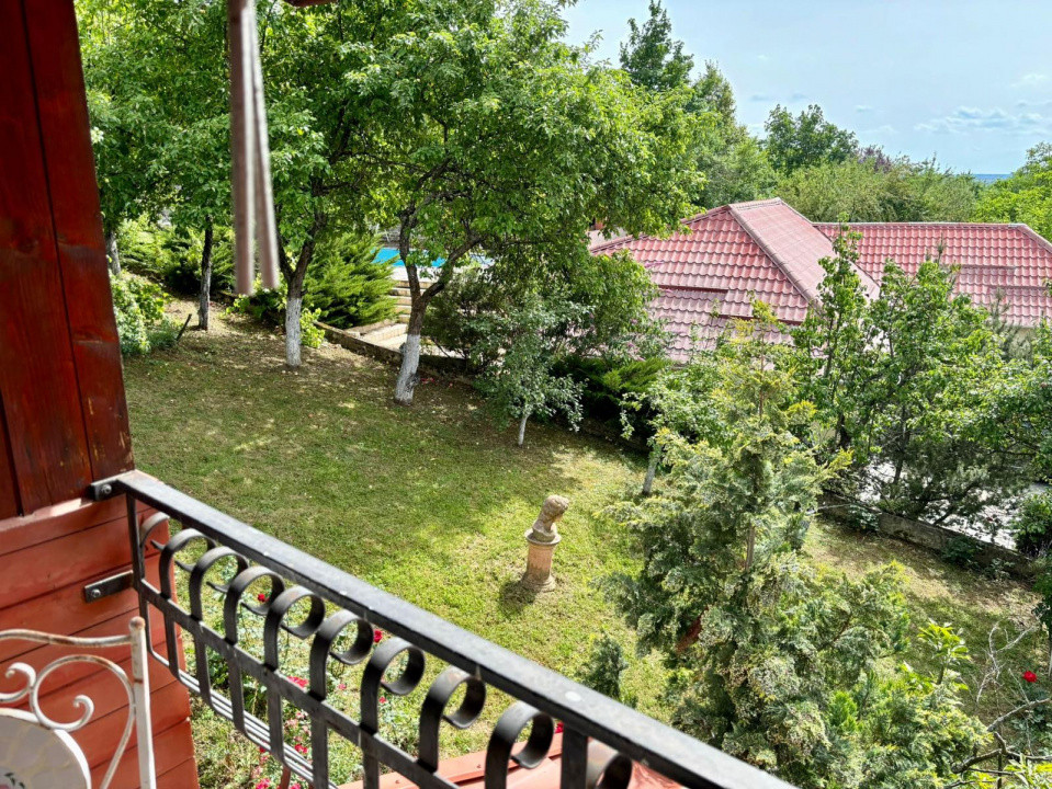 Casa individuala cu 5 camere si teren de 1 hectar - Ghioroc - Arad 17, foxfort.ro