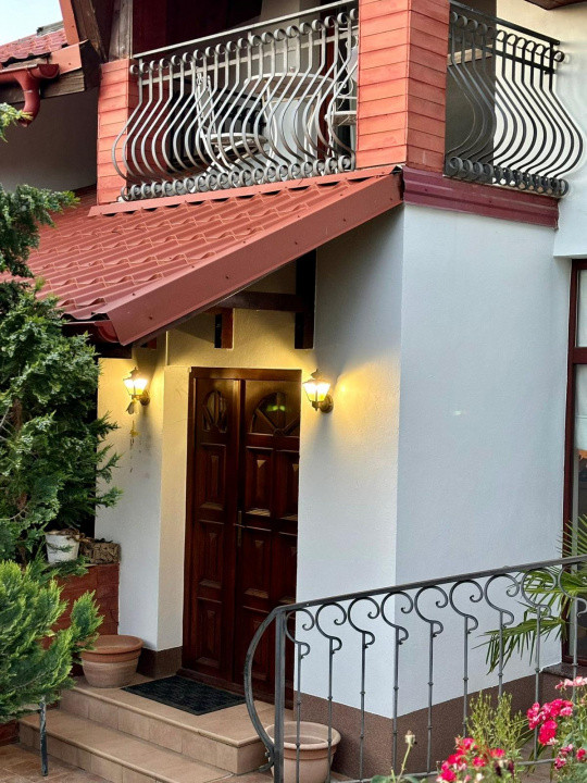 Casa individuala cu 5 camere si teren de 1 hectar - Ghioroc - Arad 28, foxfort.ro