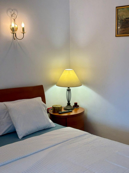 Casa individuala cu 5 camere si teren de 1 hectar - Ghioroc - Arad 33, foxfort.ro