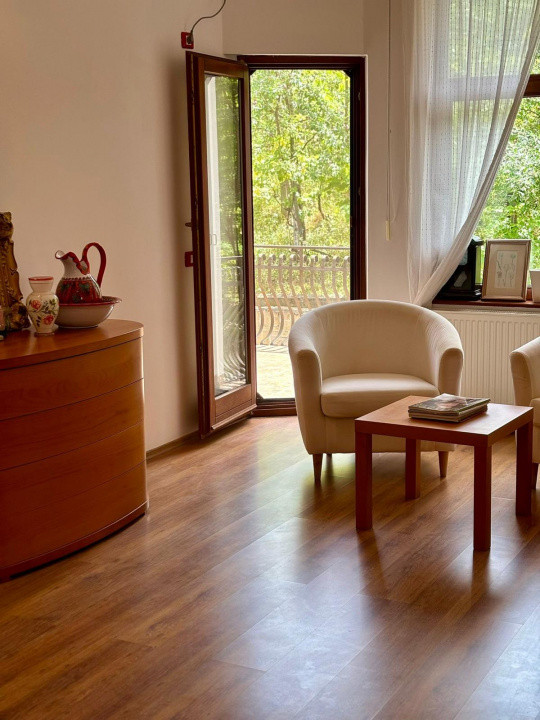 Casa individuala cu 5 camere si teren de 1 hectar - Ghioroc - Arad 39, foxfort.ro