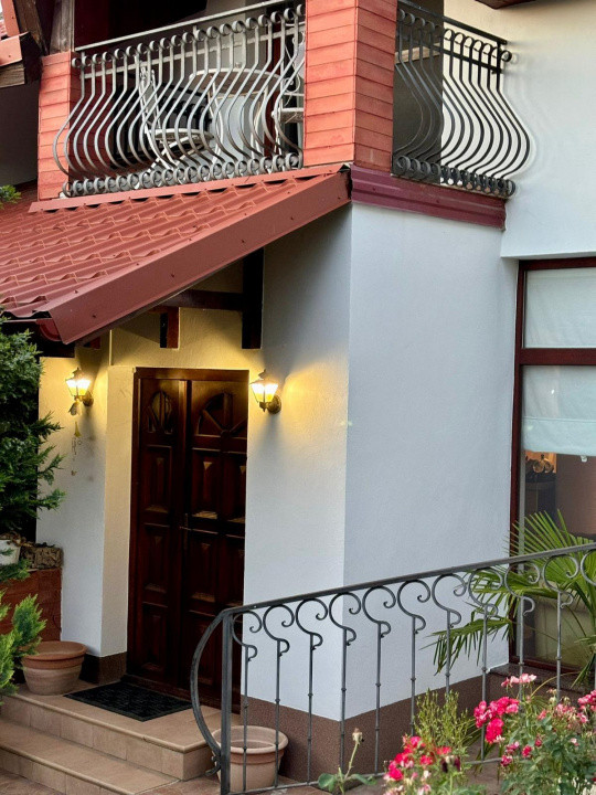 Casa individuala cu 5 camere si teren de 1 hectar - Ghioroc - Arad 41, foxfort.ro