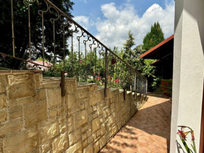 Casa individuala cu 5 camere si teren de 1 hectar - Ghioroc - Arad imagine mica 20, foxfort.ro