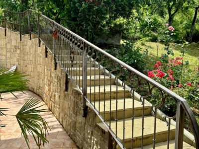 Casa individuala cu 5 camere si teren de 1 hectar - Ghioroc - Arad imagine mica 26, foxfort.ro